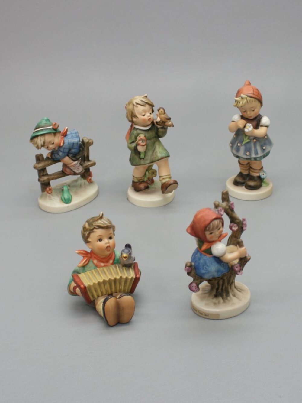Lot of 5 Hummel Apple Tree TMK6 Boys Girls Vintage Figurines Goebel - W. Germany